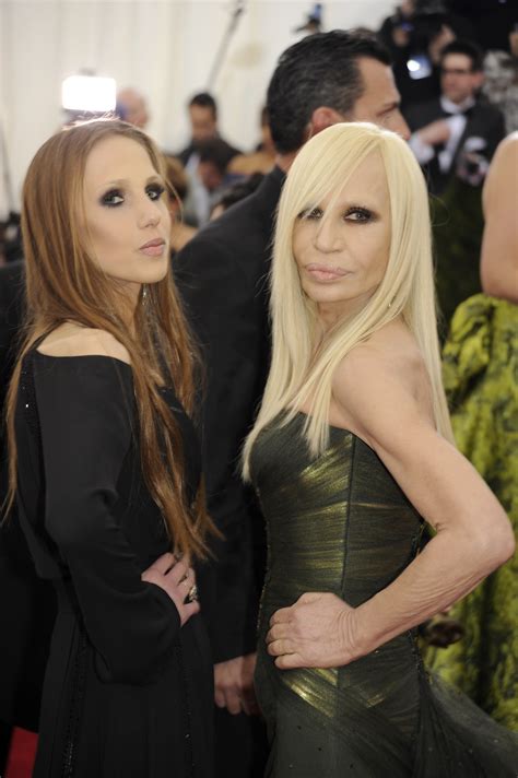 figlia di versace|Donatella Versace's 2 Kids: All About Her Daughter Allegra and .